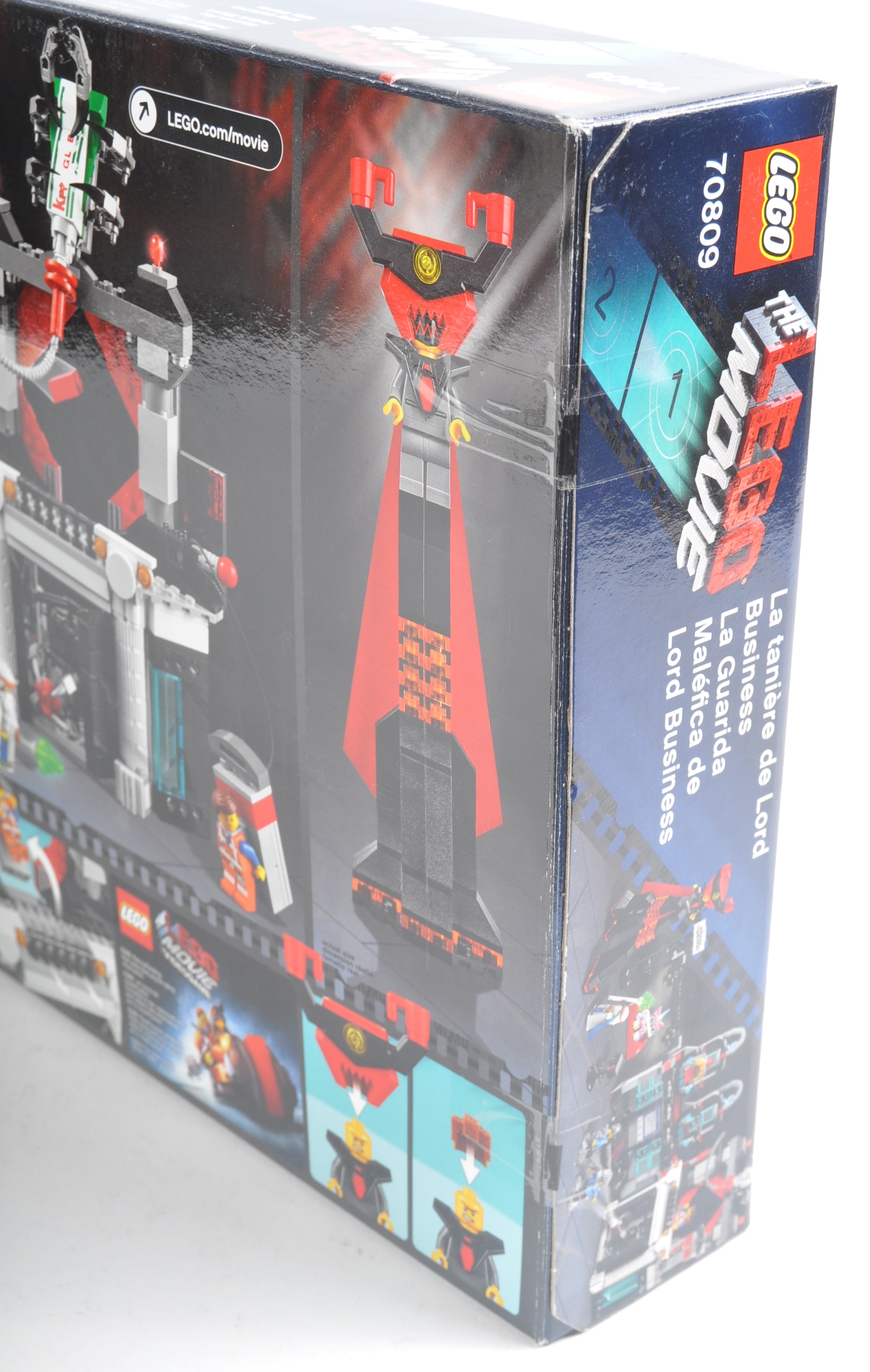 LEGO SET - THE LEGO MOVIE - 70809 - LORD BUSINESS' EVIL LAIR - Image 3 of 4