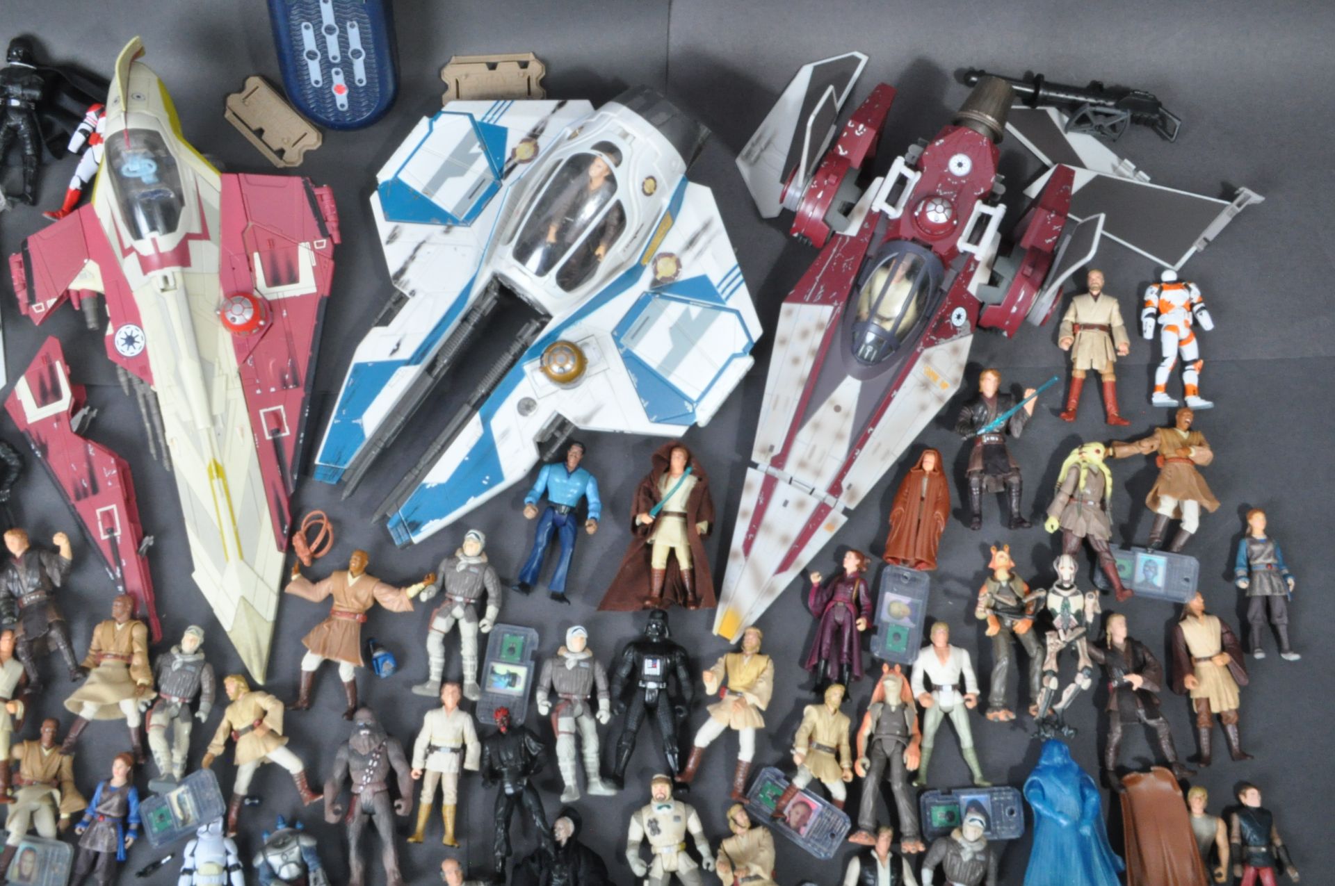 STAR WARS - LARGE COLLECTION KENNER / HASBRO CLONE WARS & OTHER FIGURES - Image 5 of 10
