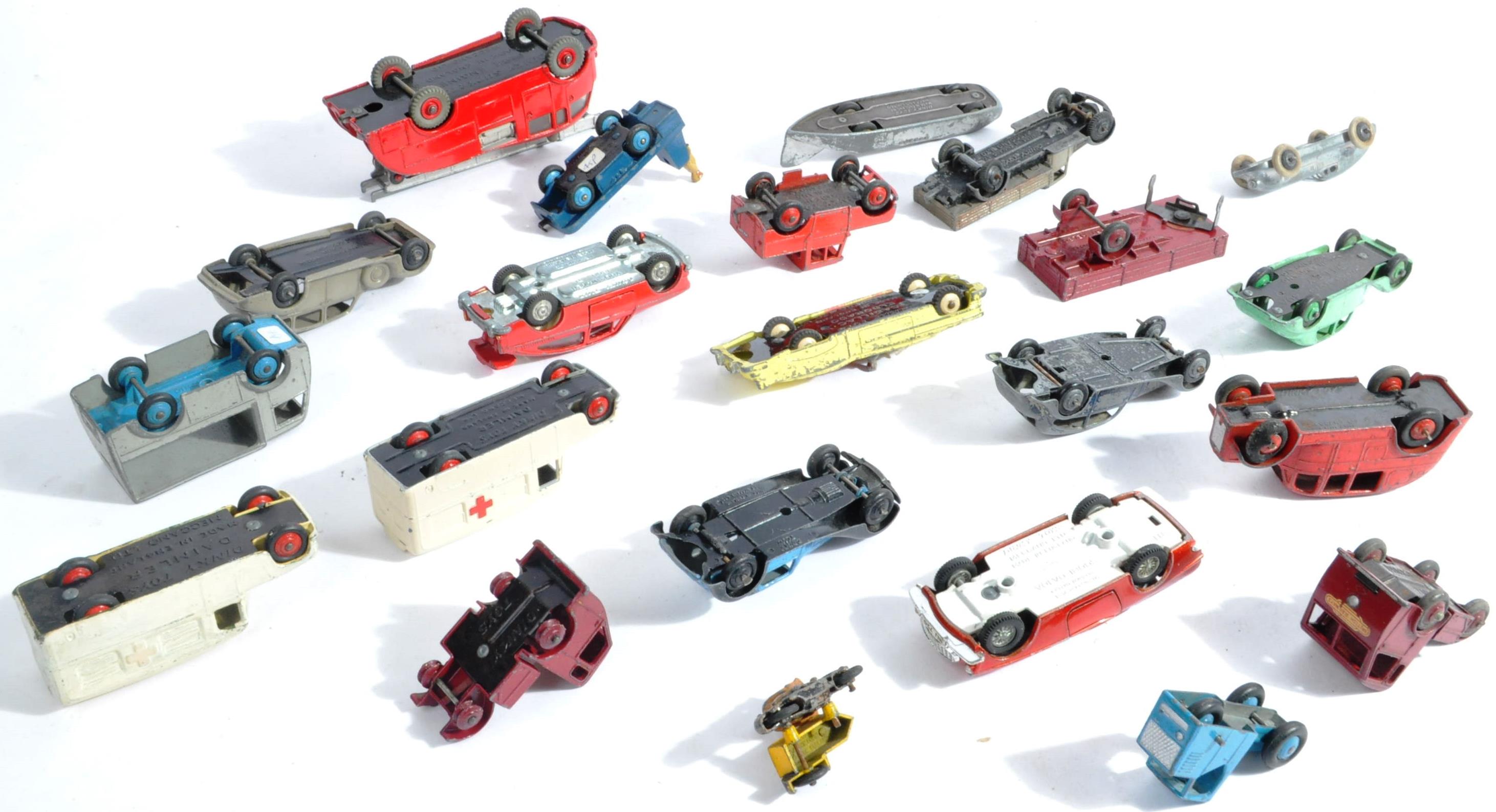 COLLECTION OF VINTAGE DINKY TOYS DIECAST MODEL VEHICLES - Image 5 of 5