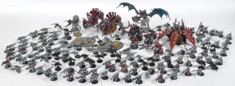 LARGE WARHAMMER 40K TYRANID ARMY