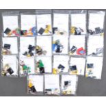 LEGO MINIFIGURES - 8683 - SERIES 1 COLLECTABLE MINIFIGURES