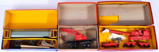 COLLECTION OF X3 BOXED HORNBY MODEL RAILWAY TRAINSET ITEMS