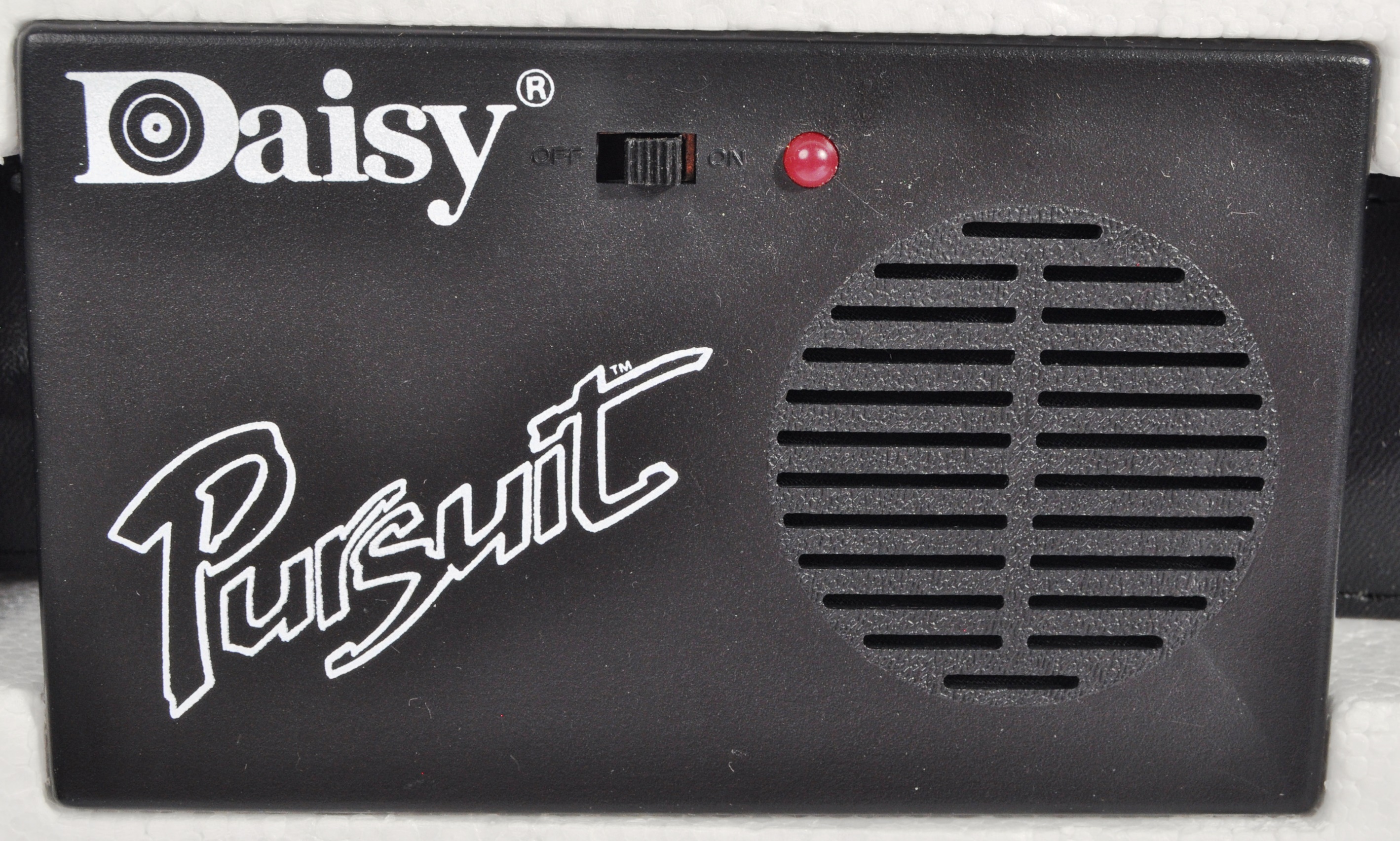 VINTAGE DAISY ' PURSUIT ' INFRARED SURVIVAL GAME - BOXED - Image 2 of 6