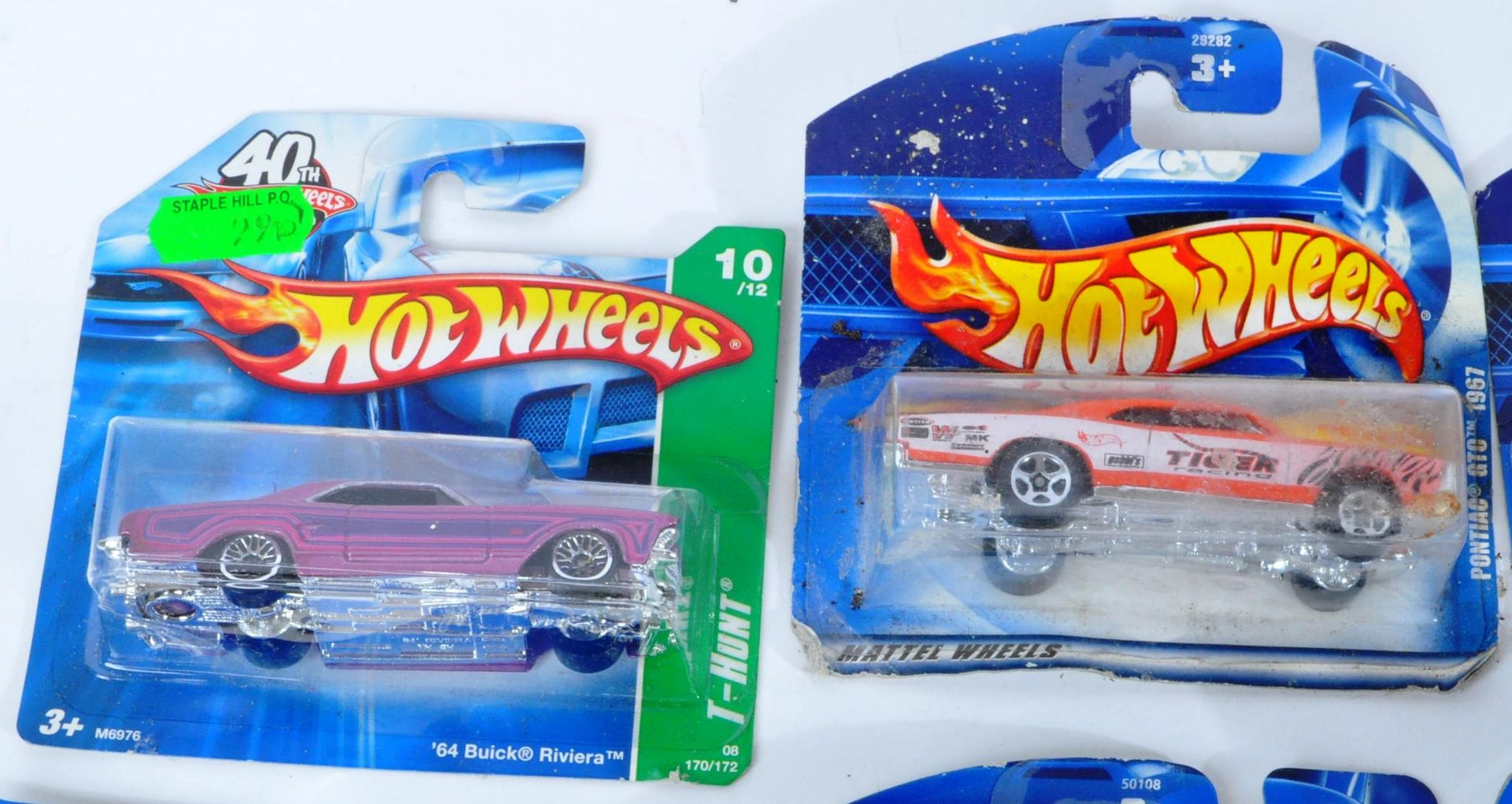 LARGE COLLECTION OF CARDED HOTWHEELS DIECAST MODEL CARS - Image 2 of 6