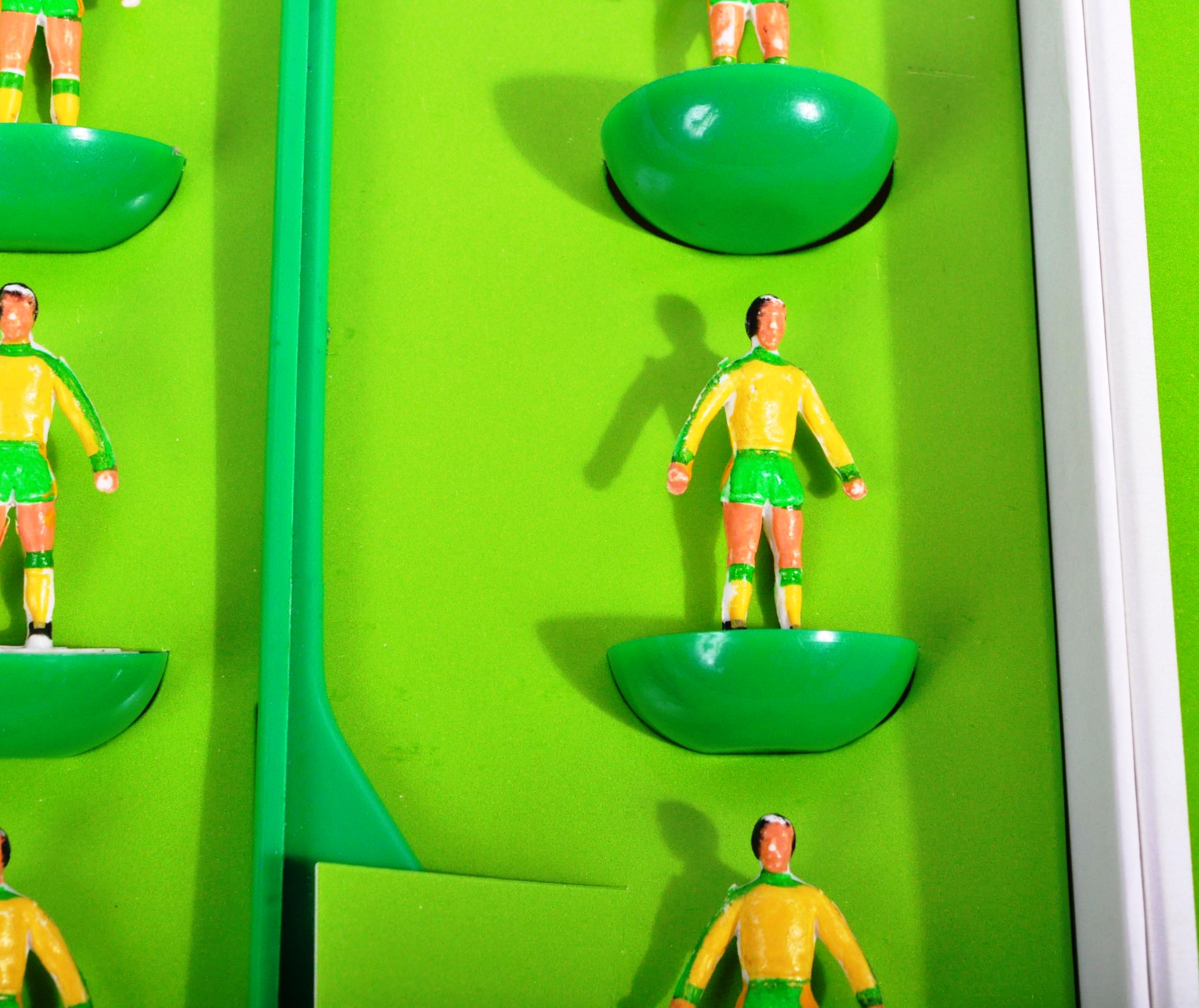 COLLECTION OF X10 ASSORTED VINTAGE SUBBUTEO FOOTBALL TEAMS - Image 9 of 10