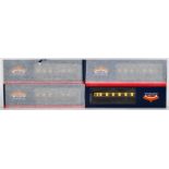BACHMANN BRANCH LINE 00 GAUGE UNUSED TRADE BOX OF COACHES