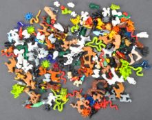 LEGO MINIFIGURES - COLLECTION OF ASSORTED LEGO MINIFIGURE ANIMALS