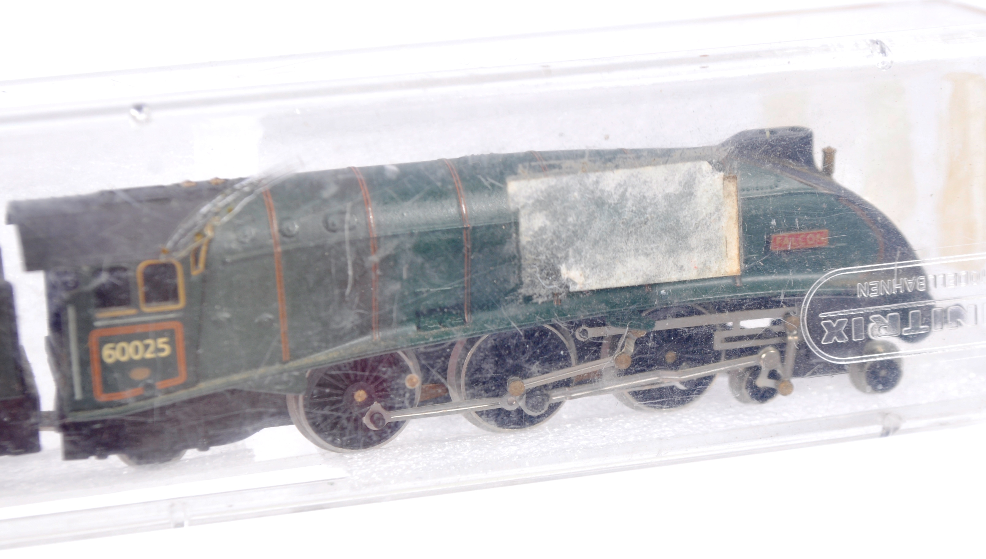 TWO ORIGINAL GRAHAM FARISH N GAUGE MODEL RAILWAY LOCOMOTIVES - Image 2 of 5