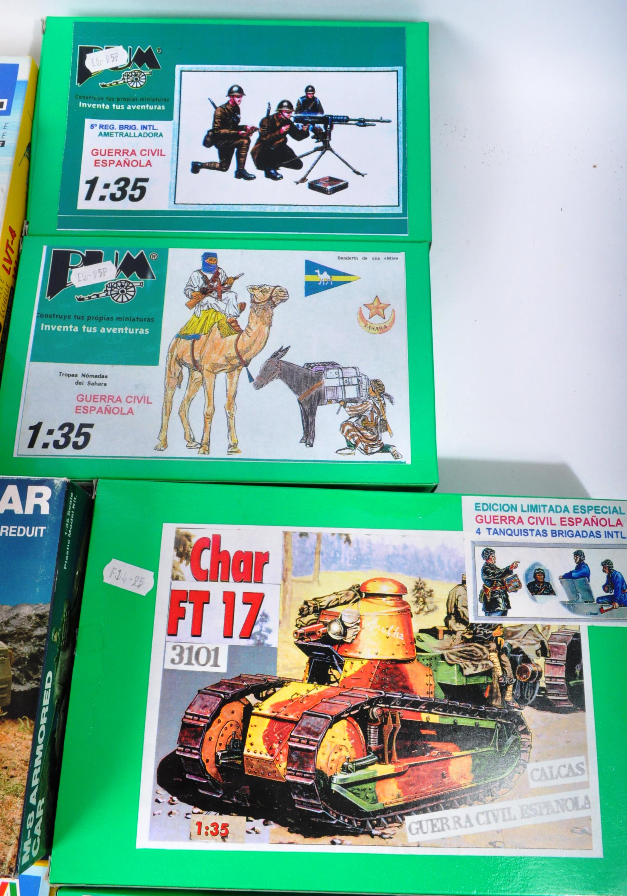 LARGE COLLECTION OF ASSORTED PLASTIC MODEL KITS - Image 6 of 10