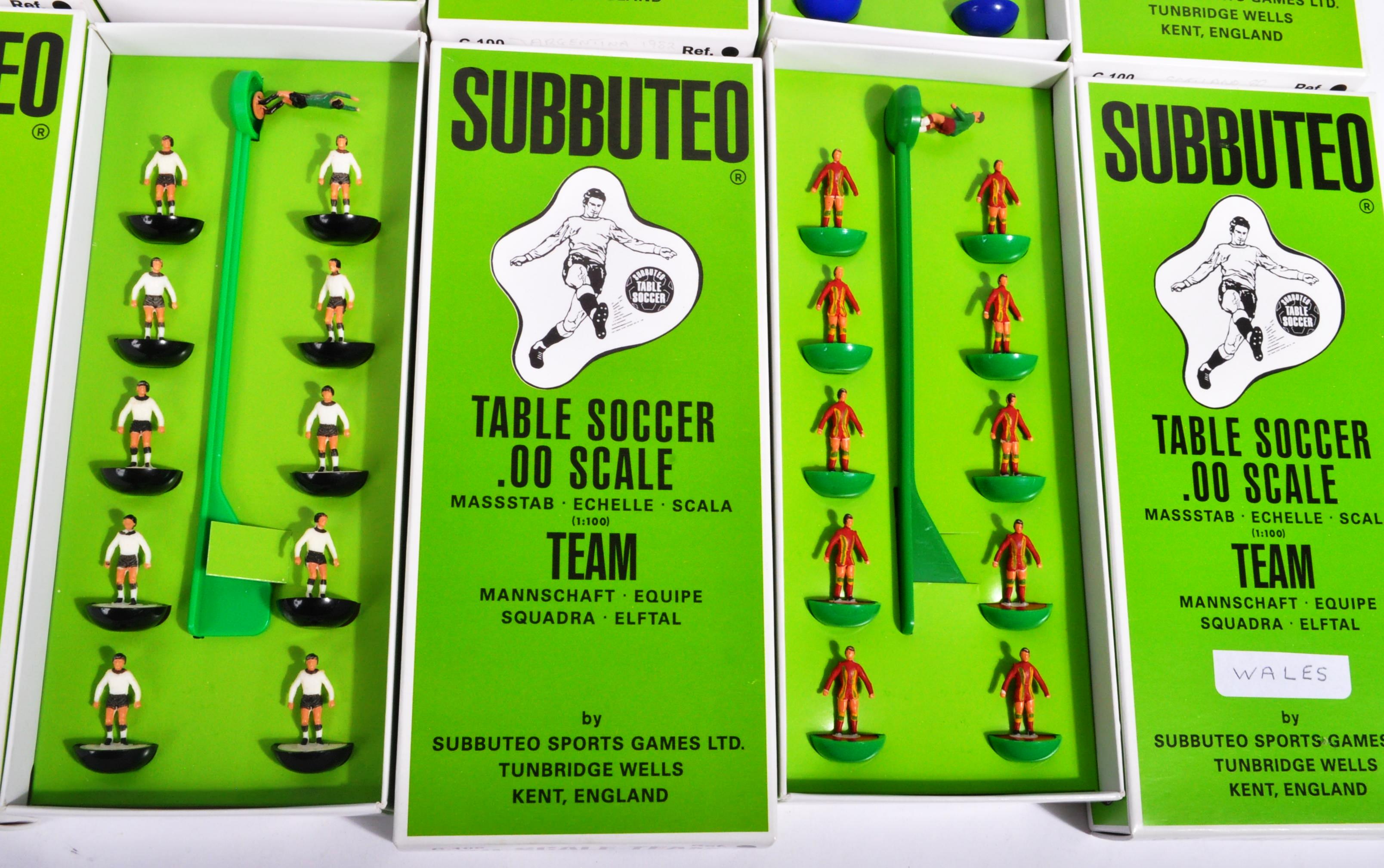 COLLECTION OF X10 ASSORTED VINTAGE SUBBUTEO FOOTBALL TEAMS - Image 5 of 8