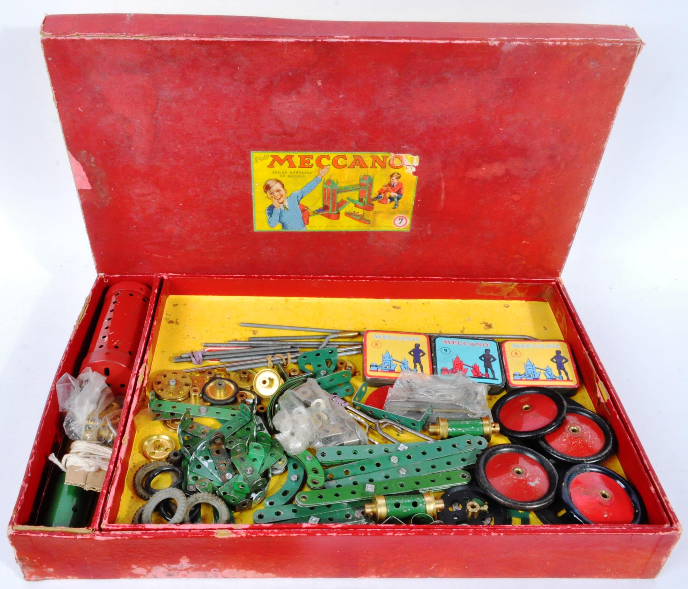 ORIGINAL MECCANO MADE CONSTRUCTION SET NO 7 - Image 2 of 8