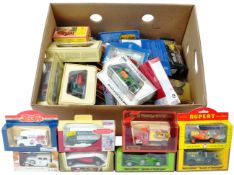 LARGE COLLECTION OF ASSORTED BOXED DIECAST - LLEDO, MATCHBOX