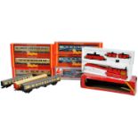 COLLECTION OF X10 HORNBY 00 GAUGE MODEL RAILWAY CARRIAGES