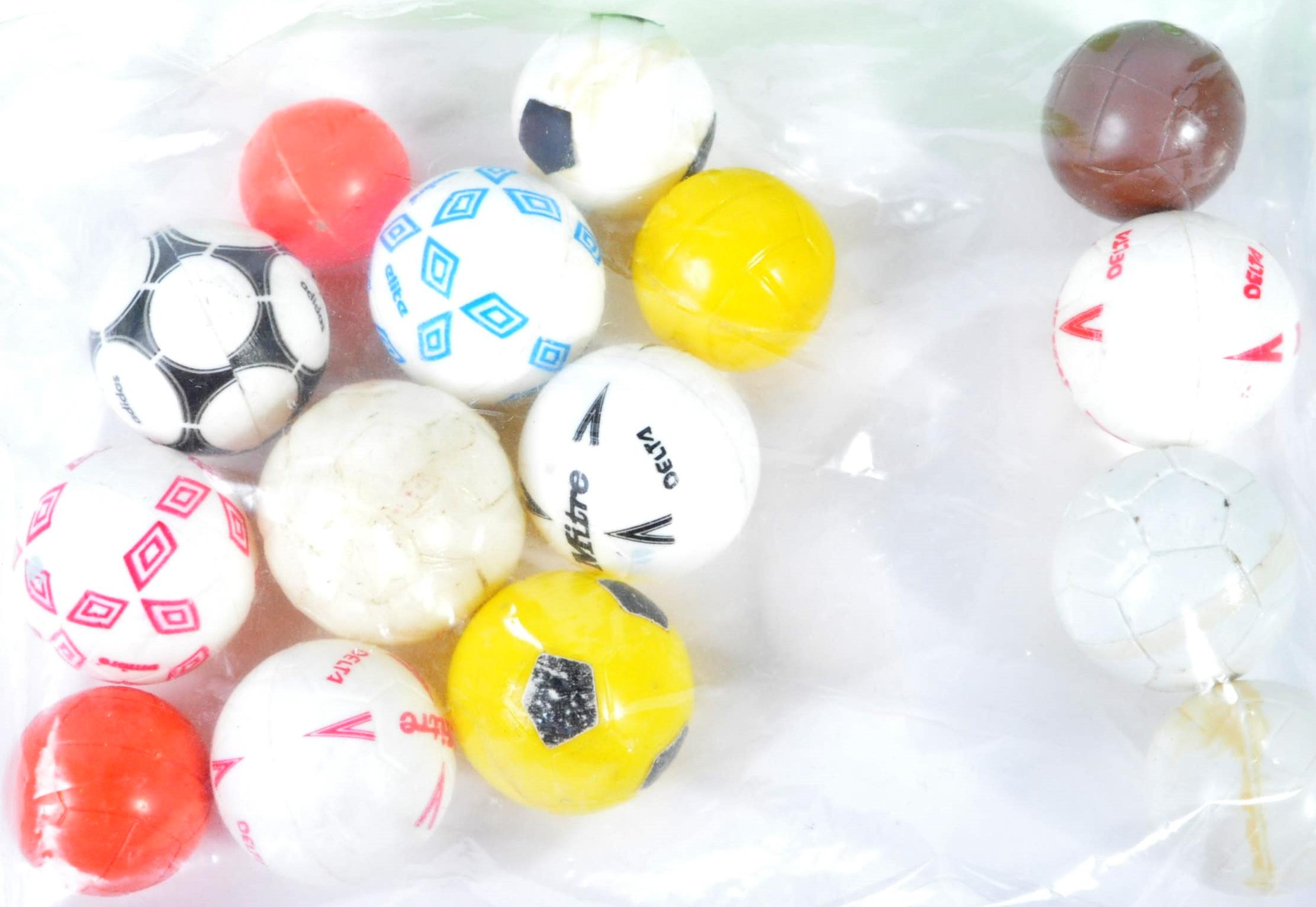 COLLECTION OF ASSORTED VINTAGE SUBBUTEO FOOTBALL ACCESSORIES - Image 6 of 7