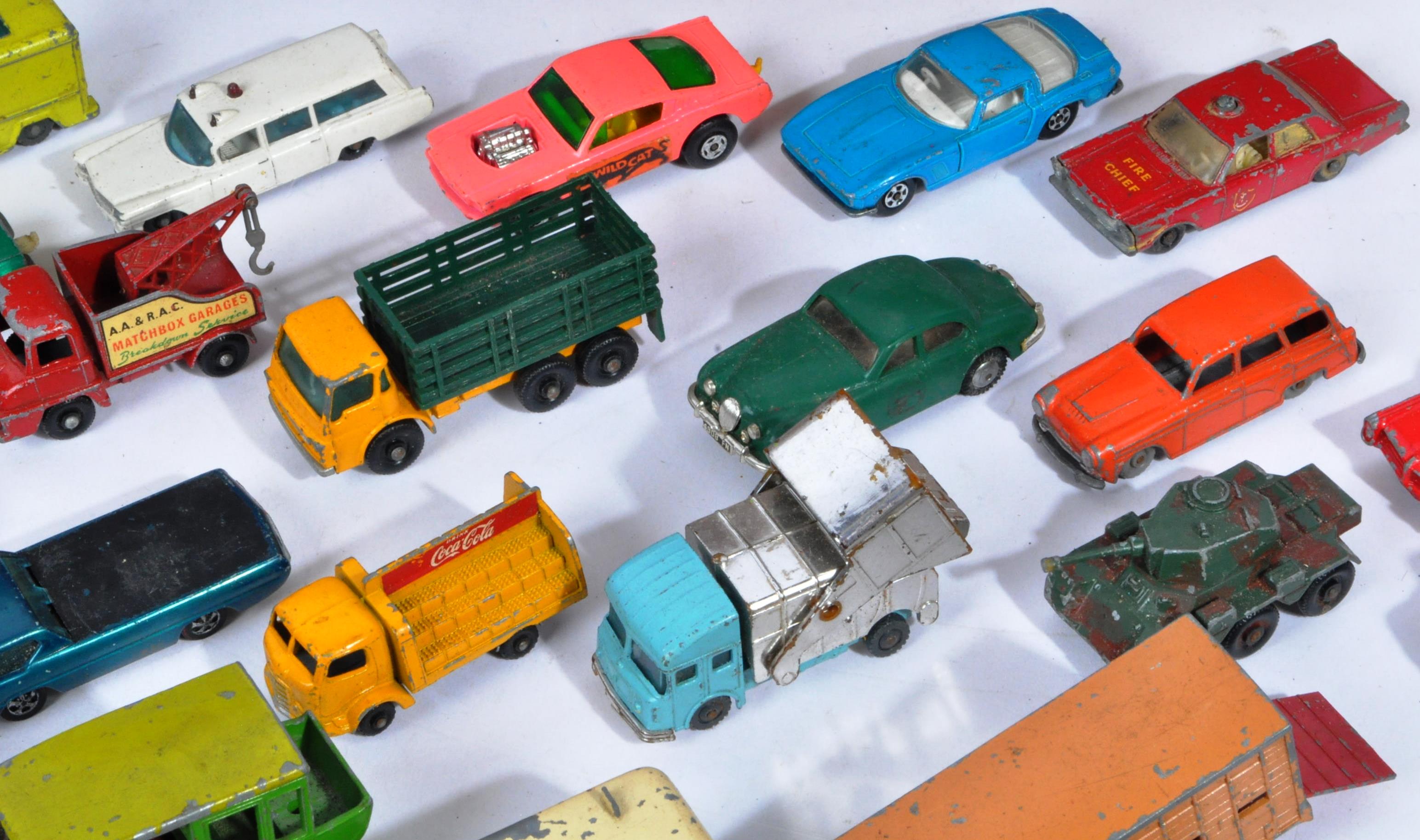LARGE COLLECTION OF ASSORTED DIECAST MODELS - Image 5 of 9