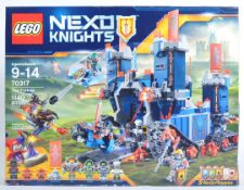 LEGO SET - LEGO NEXO KNIGHTS - 70317 THE FORTREX