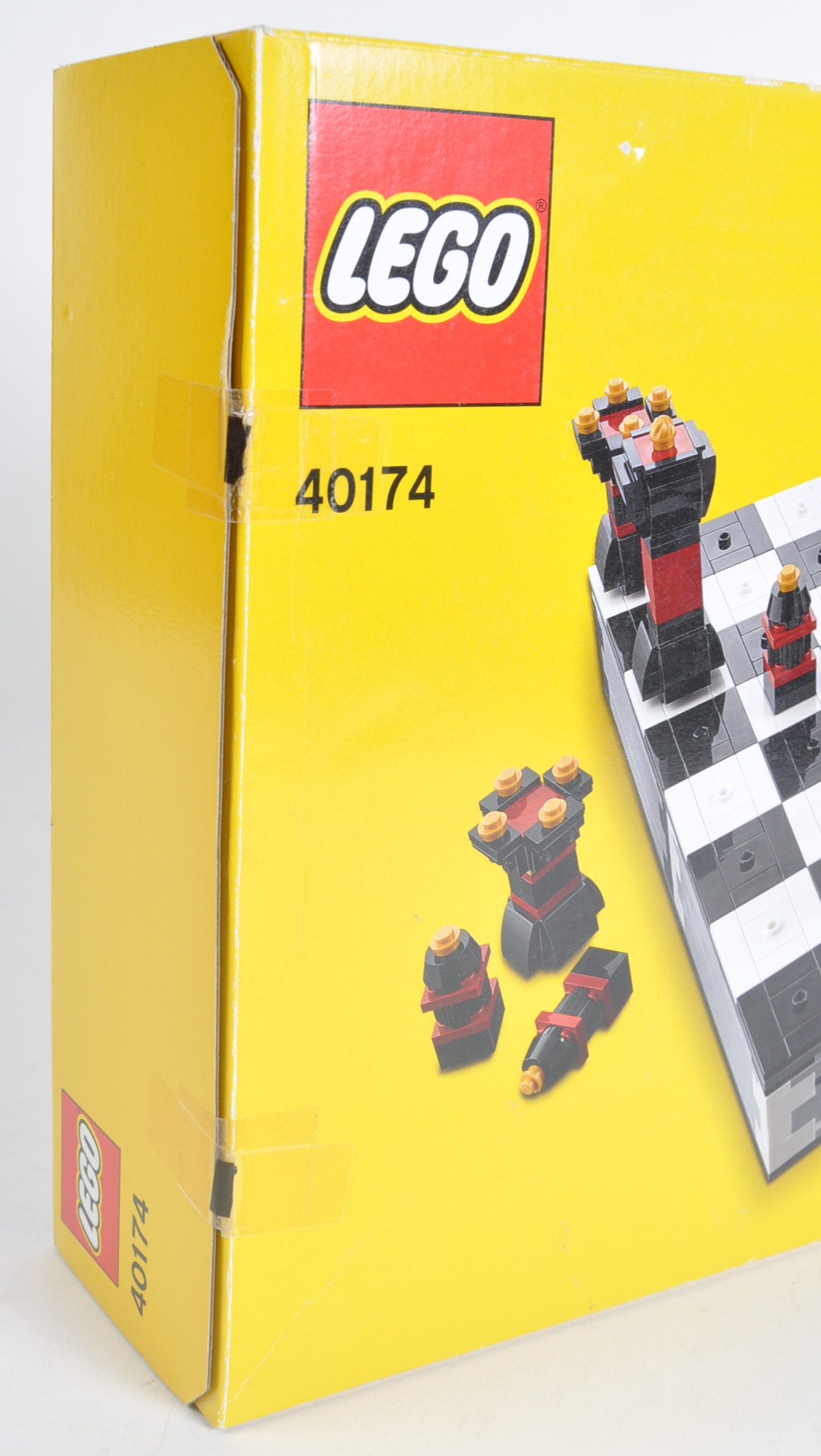 LEGO SET - 40174 - LEGO CHESS - Image 4 of 4