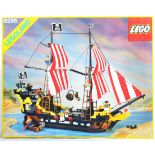 LEGO SET - LEGO LAND - 6285 - BLACK SEAS BARRACUDA