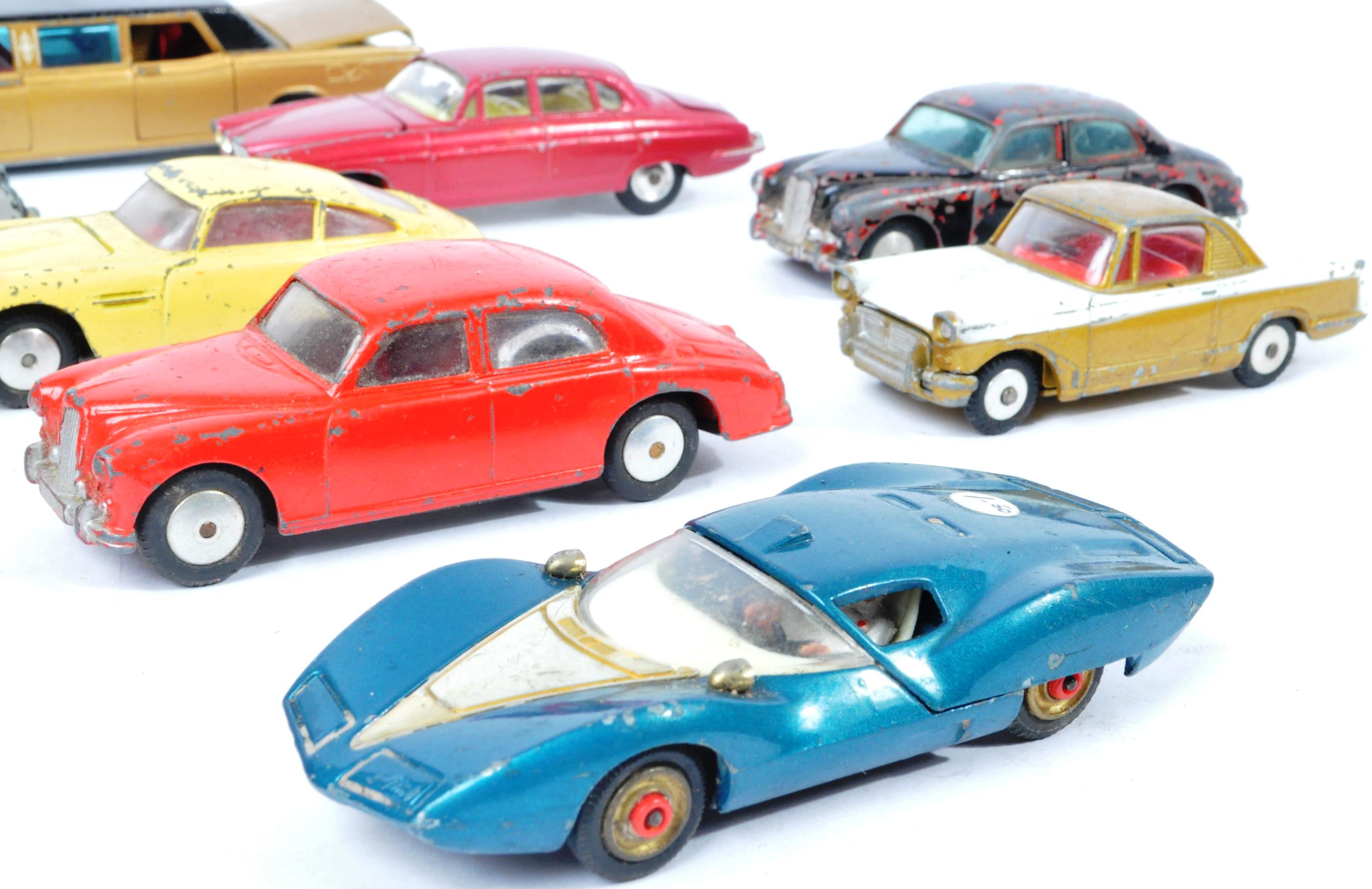 COLLECTION OF X10 VINTAGE CORGI TOYS DIECAST MODEL CARS - Image 2 of 6