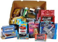 LARGE COLLECTION OF ASSORTED BOXED DIEAST MODELS