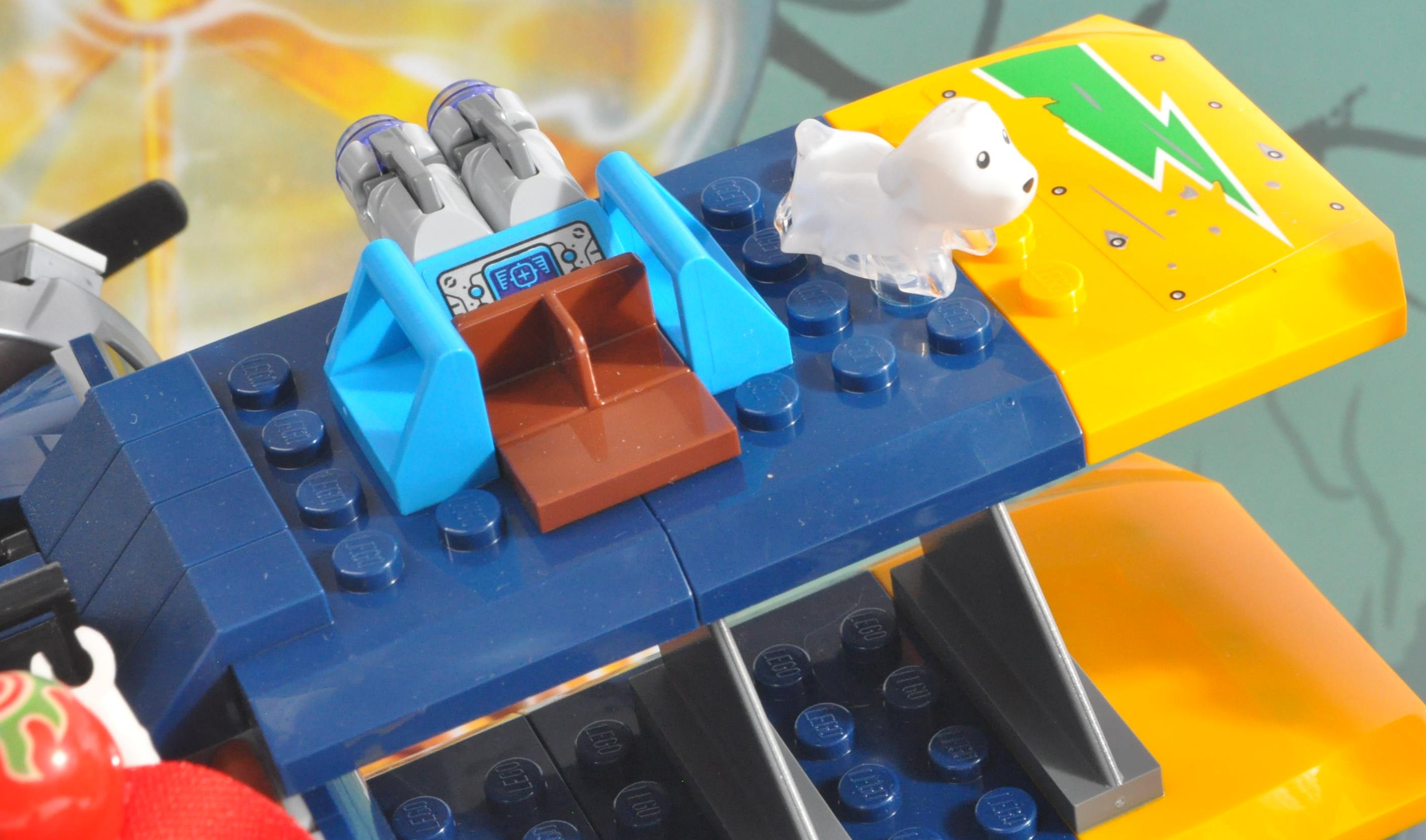 LEGO - HIDDEN SIDE - ORIGINAL IN STORE SHOP DISPLAY CABINET - Image 3 of 5