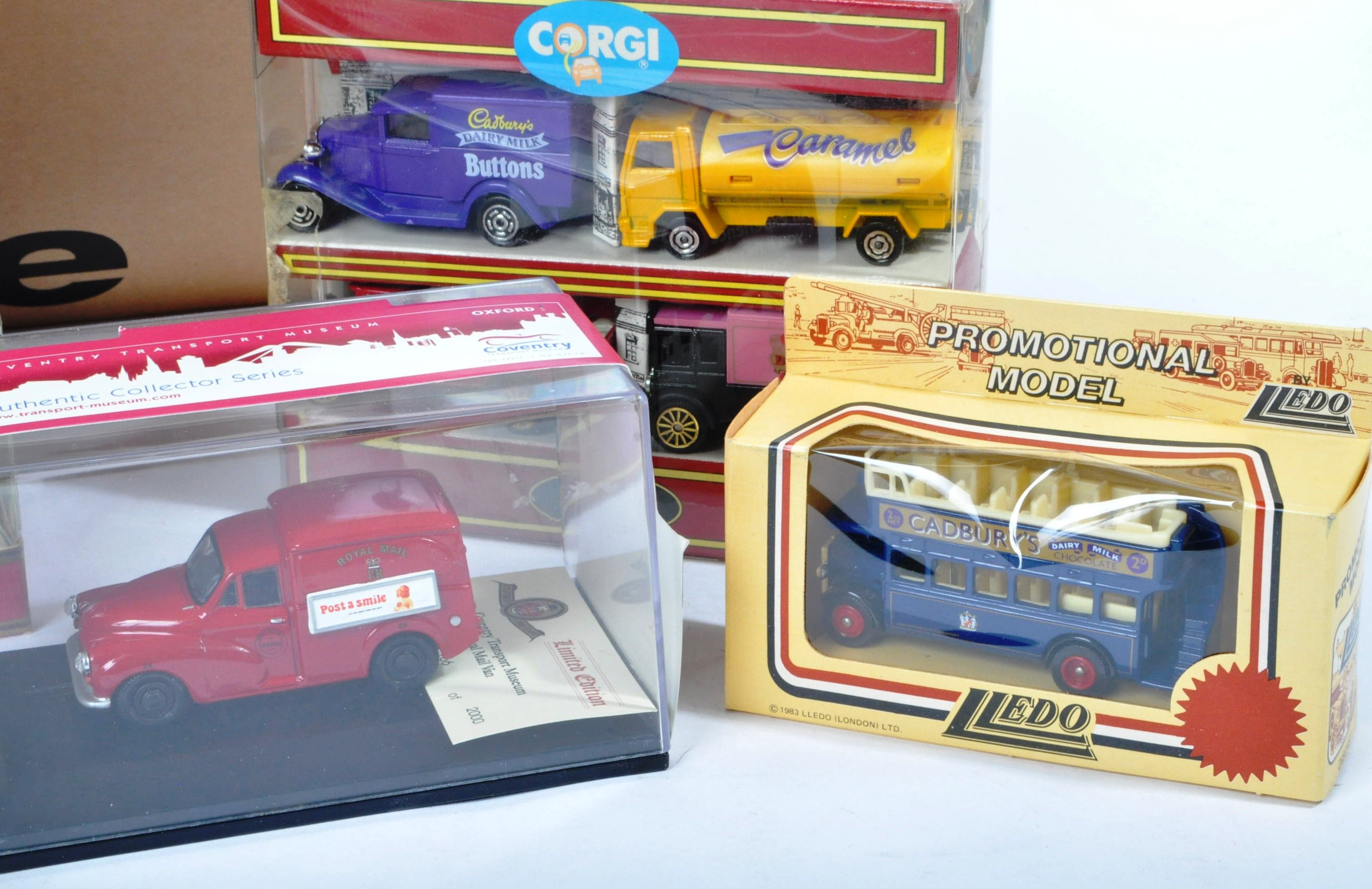 LARGE COLLECTION OF ASSORTED BOXED DIECAST MODELS - Image 4 of 6