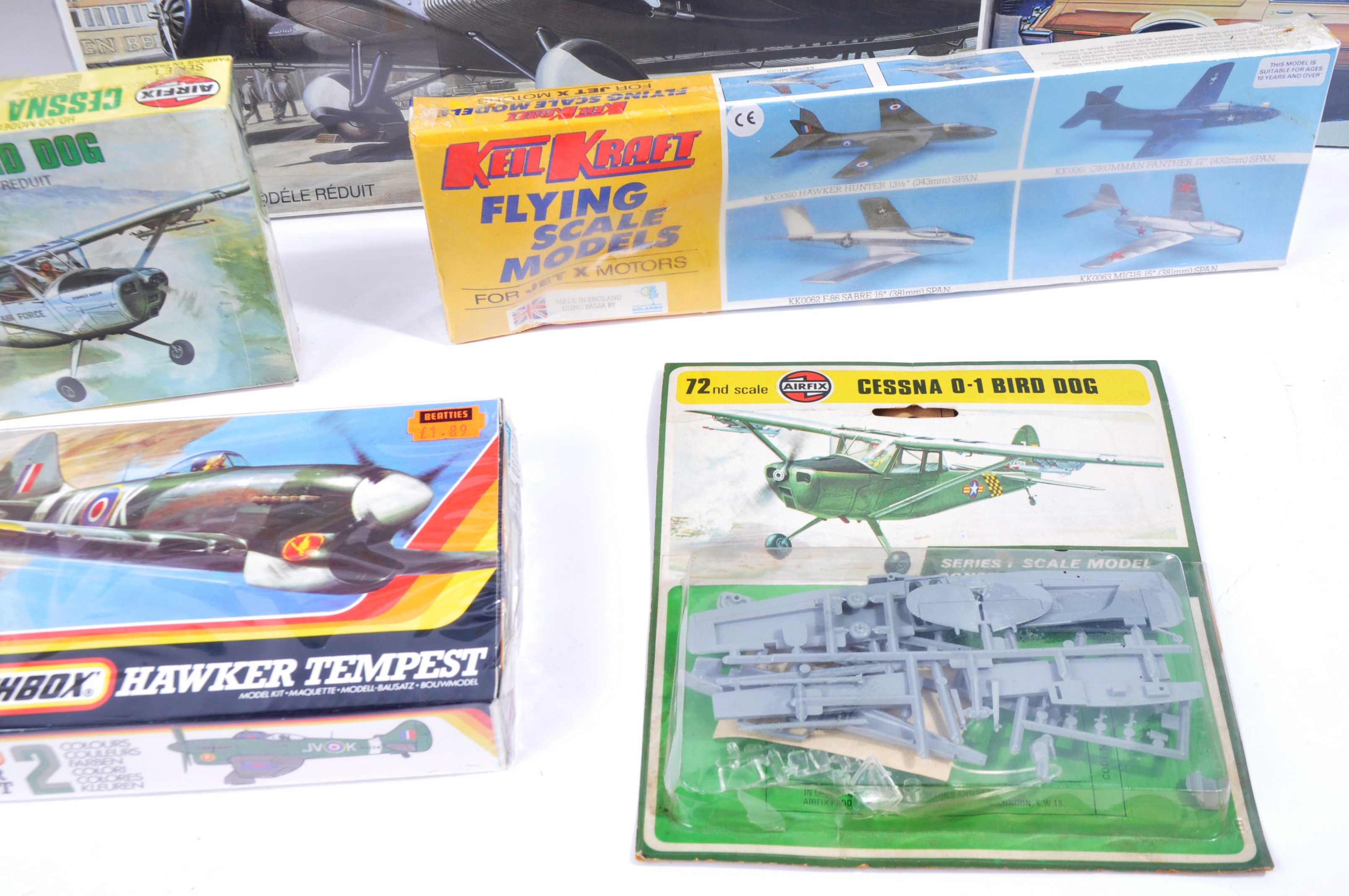 COLLECTION OF X12 ASSORTED FACTORY SEALED MODEL KITS - Image 6 of 6