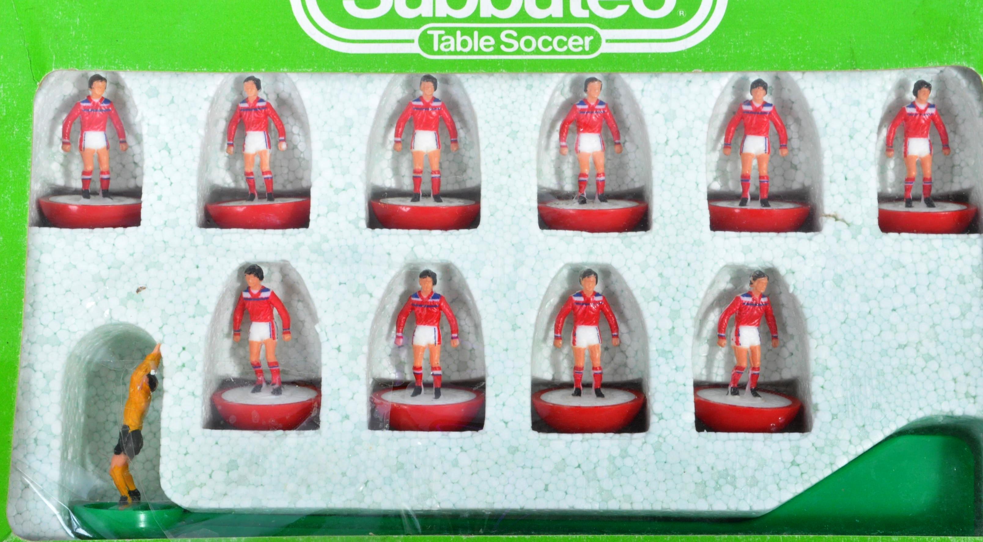 COLLECTION OF X4 VINTAGE SUBBUTEO TABLE TOP FOOTBALL TEAMS - Image 5 of 6