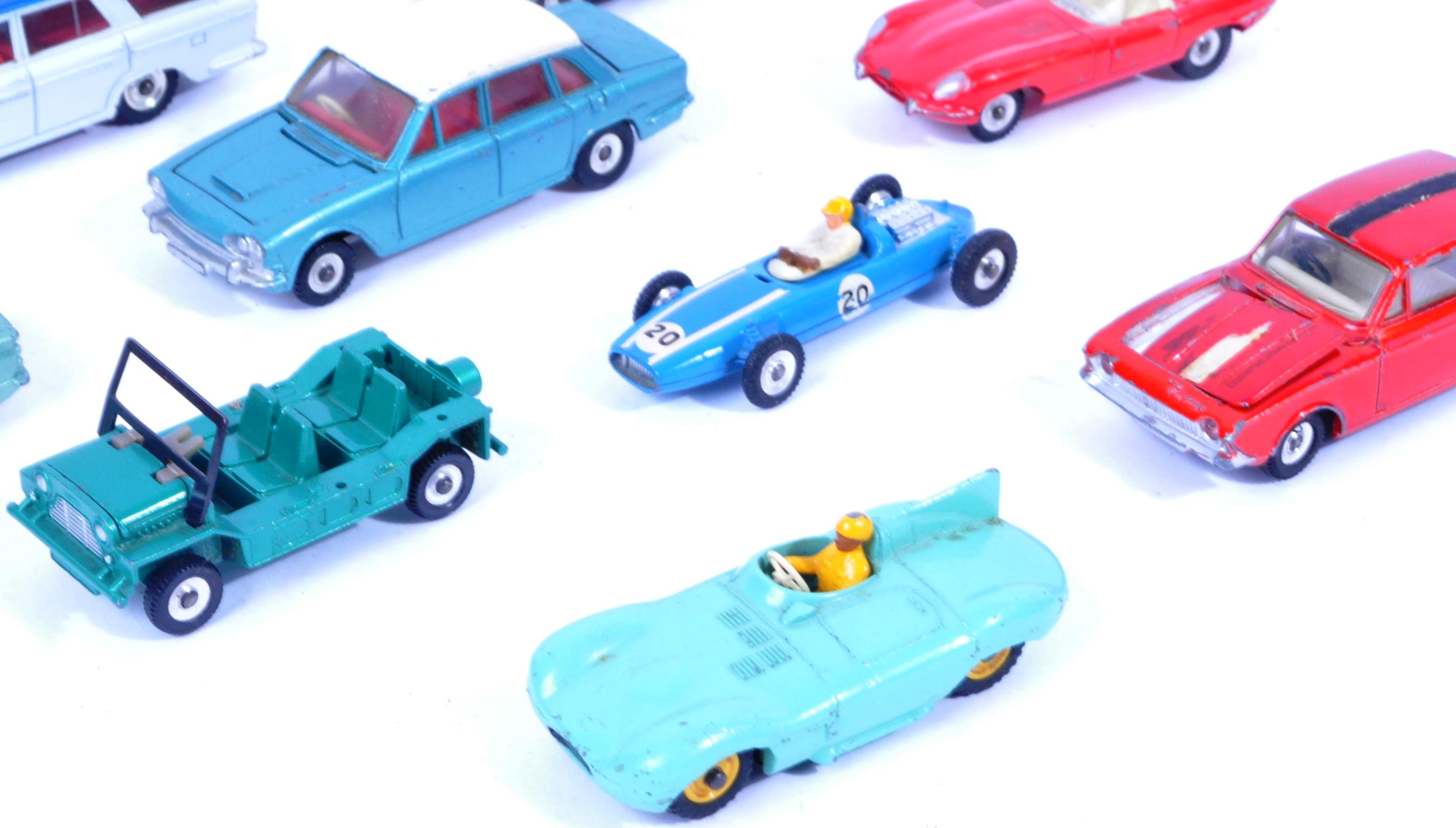 COLLECTION OF VINTAGE DINKY TOYS DIECAST MODEL CARS - Image 2 of 13