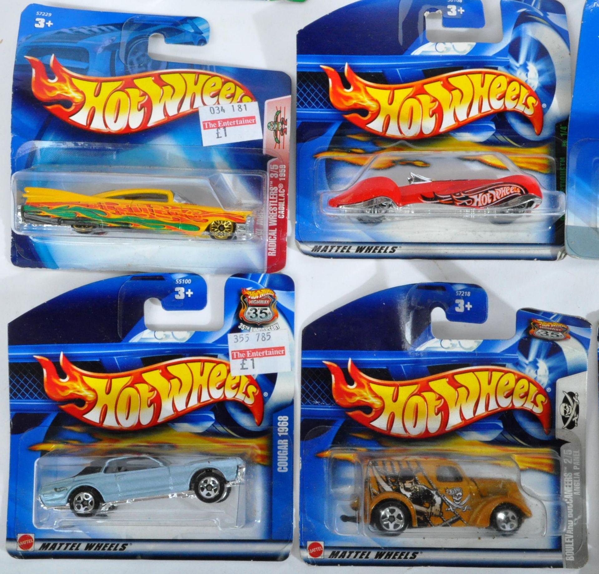 LARGE COLLECTION OF CARDED HOTWHEELS DIECAST MODEL CARS - Image 3 of 6