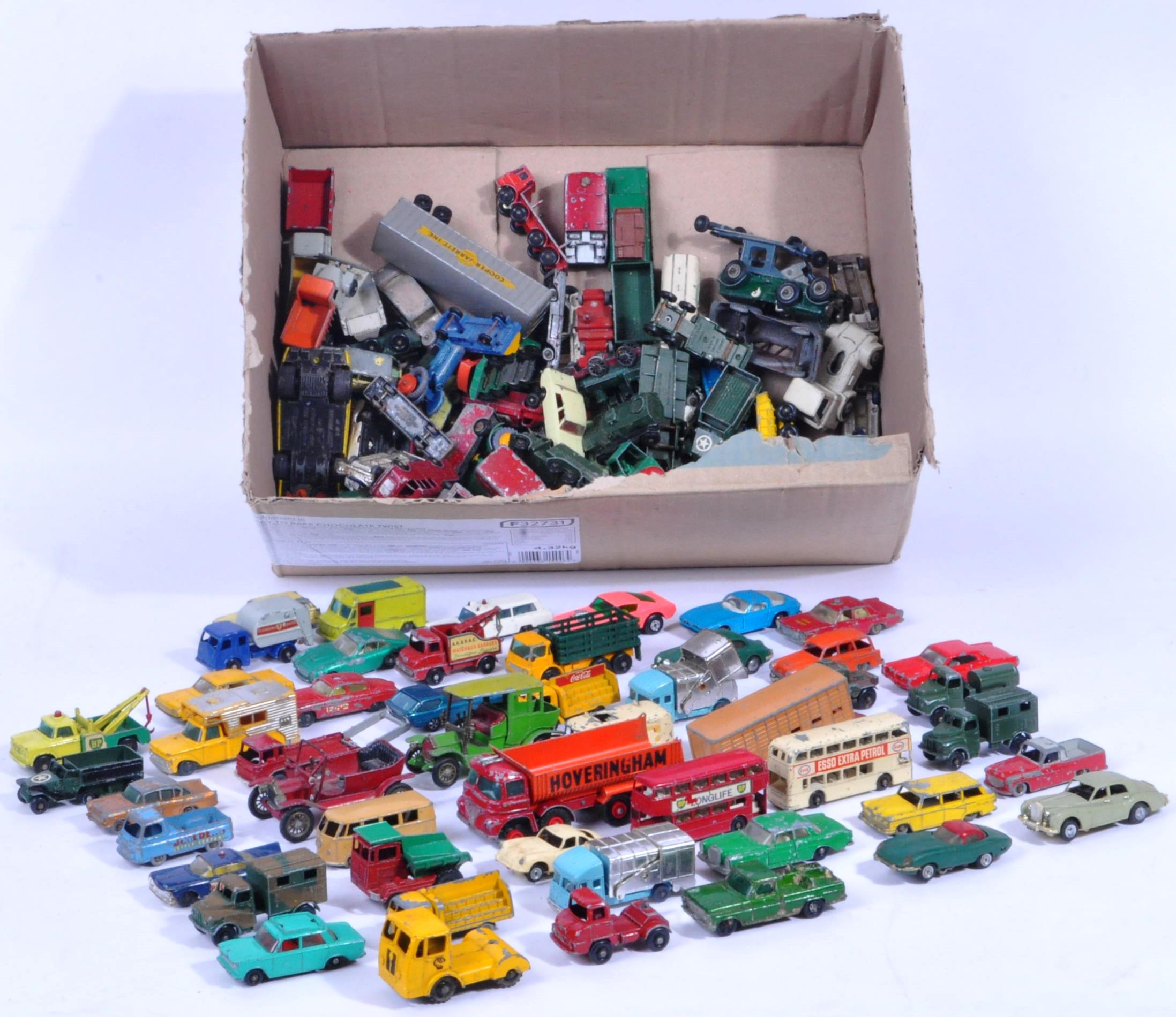 LARGE COLLECTION OF ASSORTED DIECAST MODELS