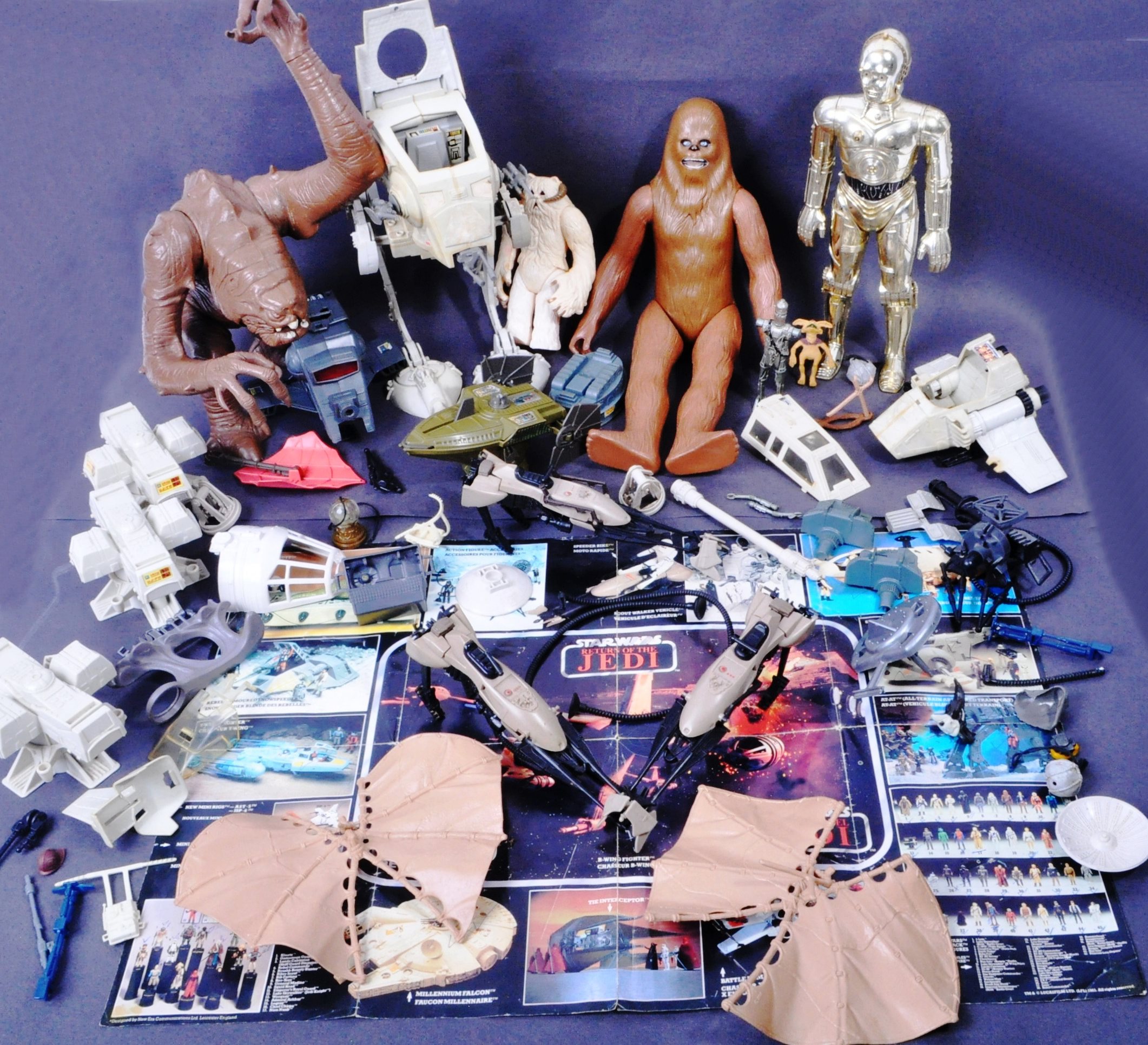 STAR WARS - LARGE COLLECTION OF VINTAGE KENNER ACCESSORIES