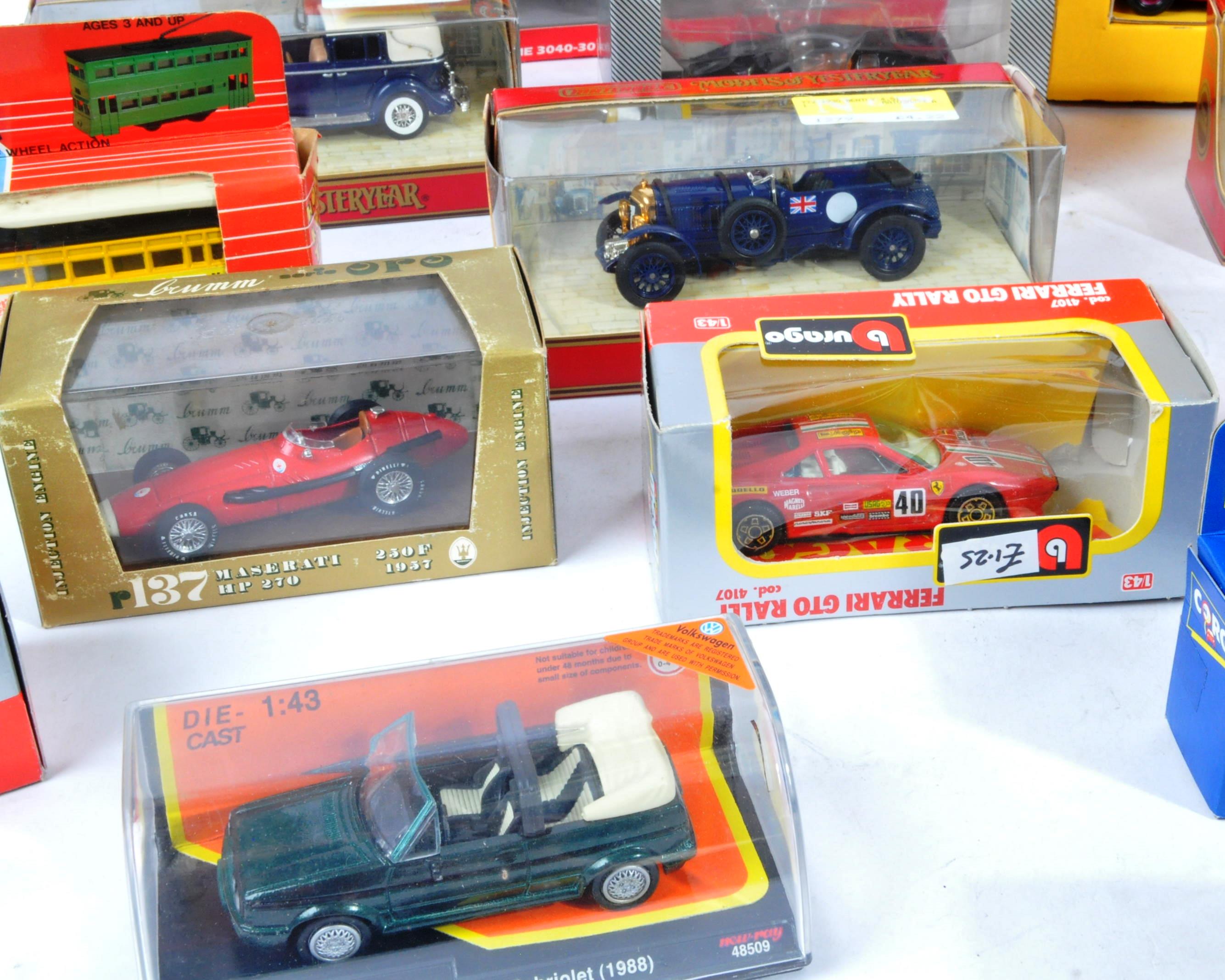 COLLECTION OF ASSORTED DIECASE MODEL CARS AND OTHER VEHICLES - Image 3 of 10