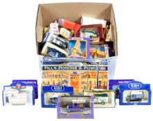 COLLECTION OF ASSORTED BOXED DIECAST MODELS