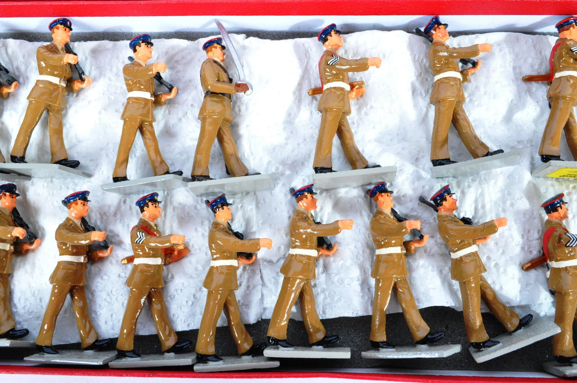 TWO BOXED VINTAGE HAND PAINTED SARAM SOLDIERS - Image 4 of 7