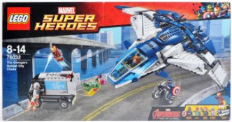 LEGO SET - MARVEL SUPERHEROES - 76032 - AVENGERS QUINJET CITY CHASE