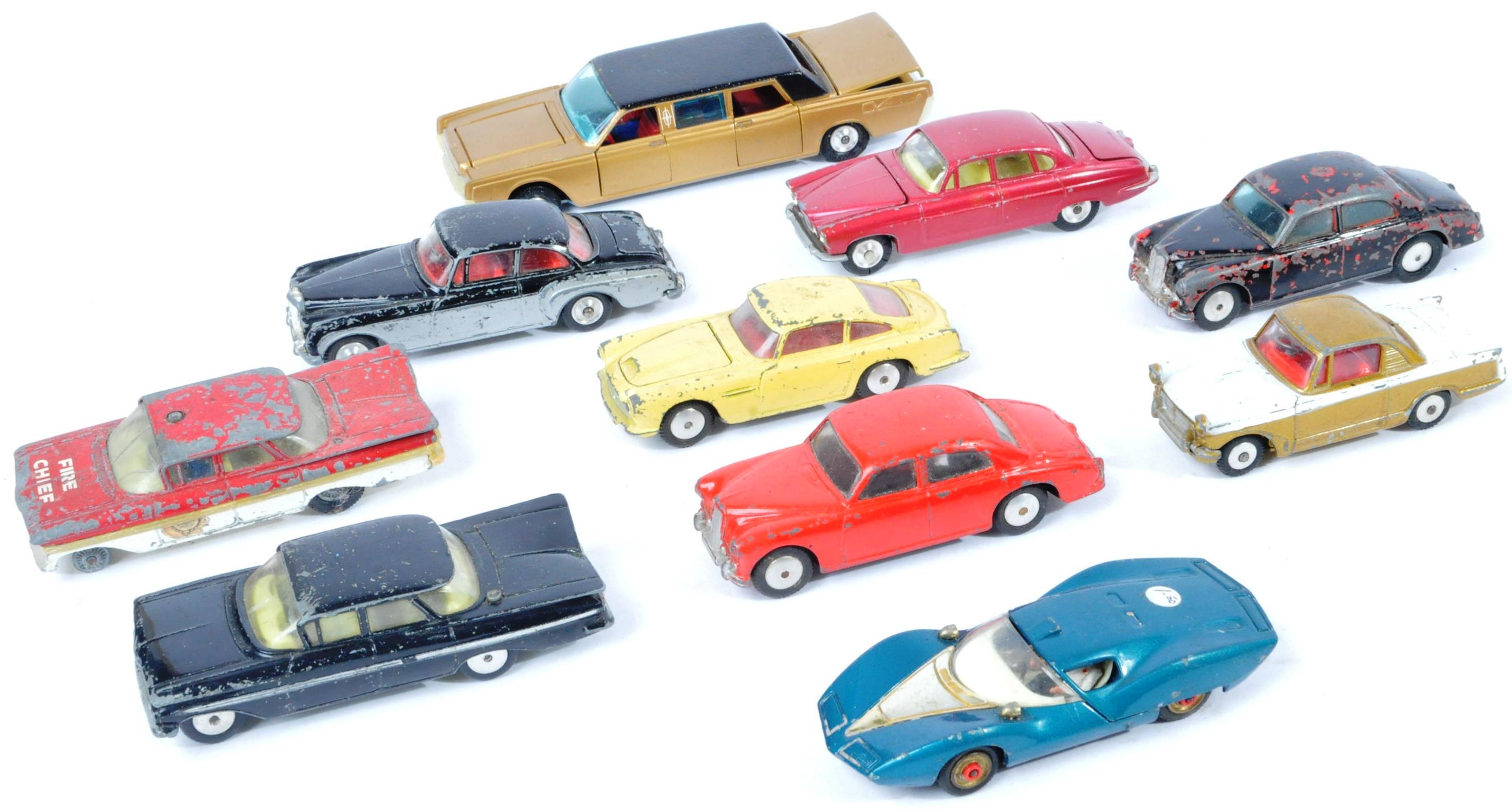 COLLECTION OF X10 VINTAGE CORGI TOYS DIECAST MODEL CARS