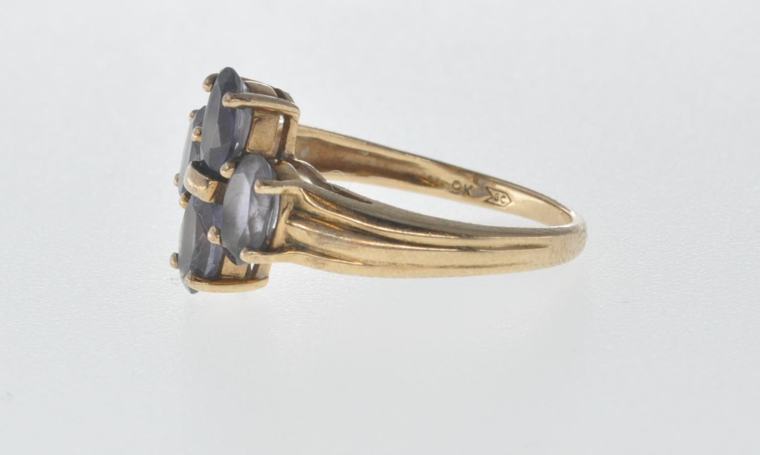 HALLMARKED 9CT GOLD AND PURPLE STONE RING. - Image 5 of 7