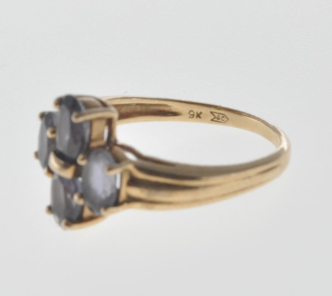 HALLMARKED 9CT GOLD AND PURPLE STONE RING. - Image 6 of 7