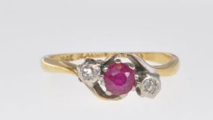 18CT GOLD RUBY AND DIAMOND RING