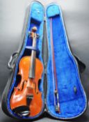 20TH CENTURY COPY OF ANTONIUS STRADIVARIUS VIOLIN MADE IN CZECHOSLOVAKIA