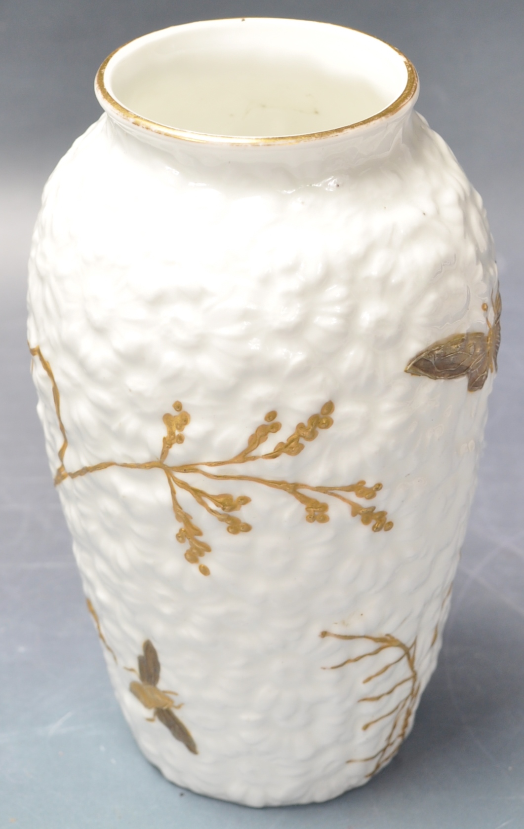 EARLY 20TH CENTURY PORCELAIN VASE - Image 3 of 5