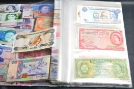 BANK NOTES - LARGE COLLECTION OF ASSORTED BANK NOTES