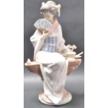 LLADRO NIPPON LADY CERAMIC FIGURINE