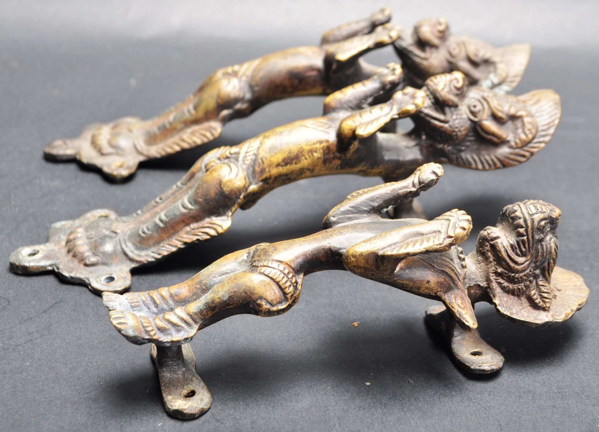 FIVE MID 20TH CENTURY CAST BRASS HANDLES - Image 7 of 8
