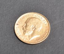 GEORGE V 22CT GOLD HALF SOVEREIGN COIN