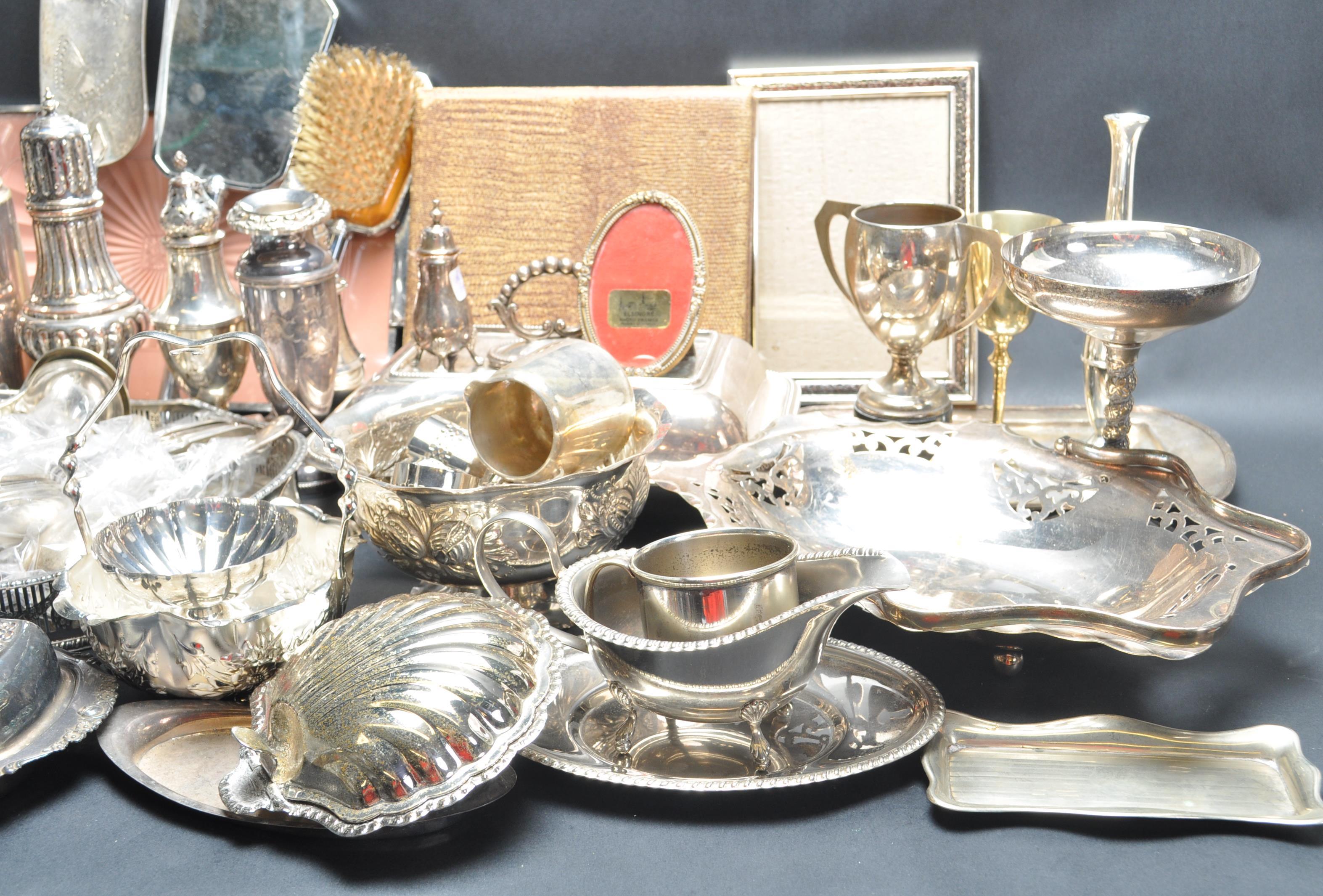 LARGE COLLECTION OF 1930’S AND LATER SILVER PLATED WARE - Image 5 of 8