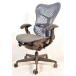 HERMAN MILLER - STUDIO 7.5 - MIRRA 2 - DESK CHAIR