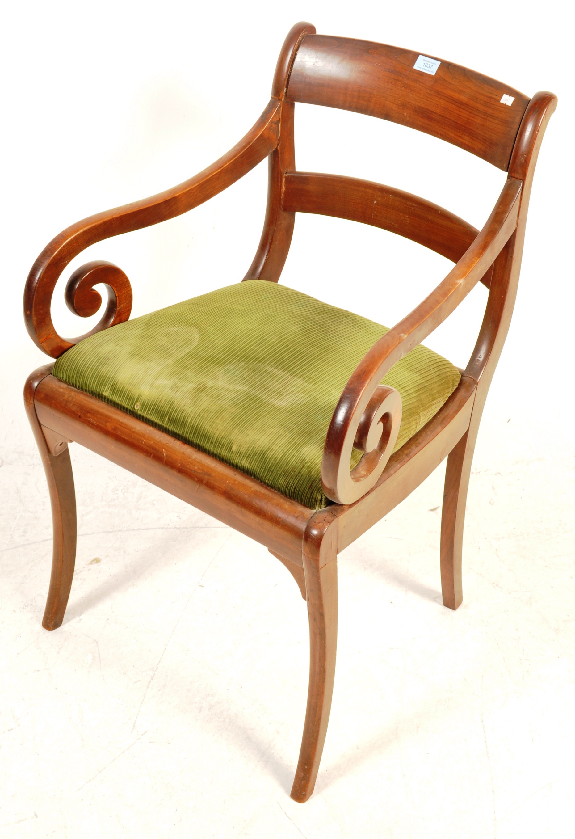 EARLY 19TH CENTURY REGENCY MAHOGANY SCROLLED ARM CHAIR - Image 4 of 8