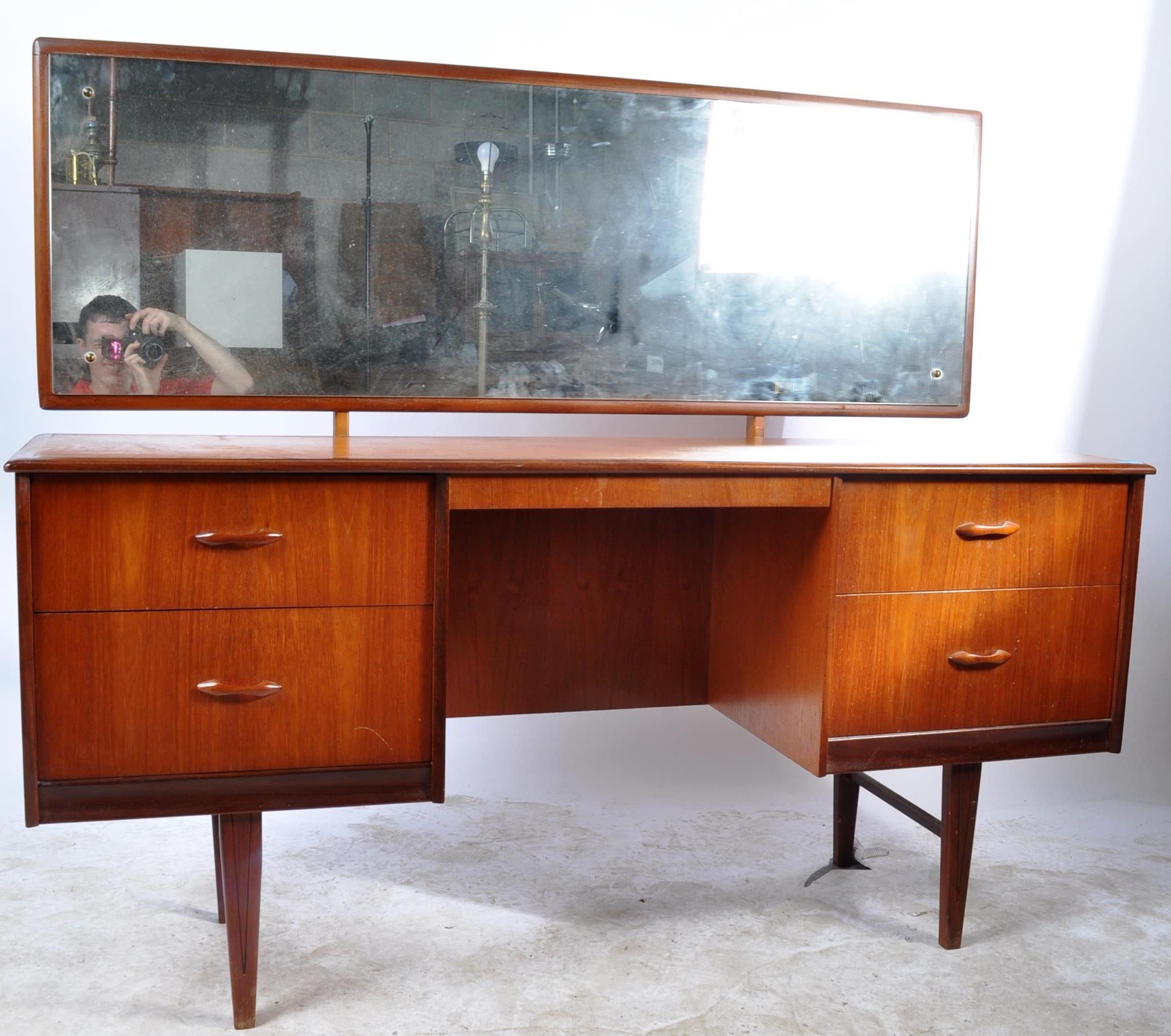 NATHAN - BRITISH MODERN DESIGN - 1960S 20TH CENTURY TEAK DRESSING TABLE - Bild 2 aus 14